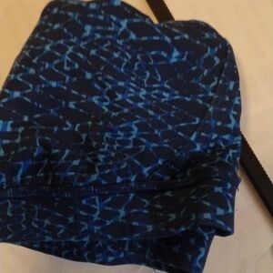 Lululemon bra size 8